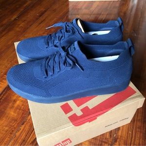 NEW Fit Flop sneaker